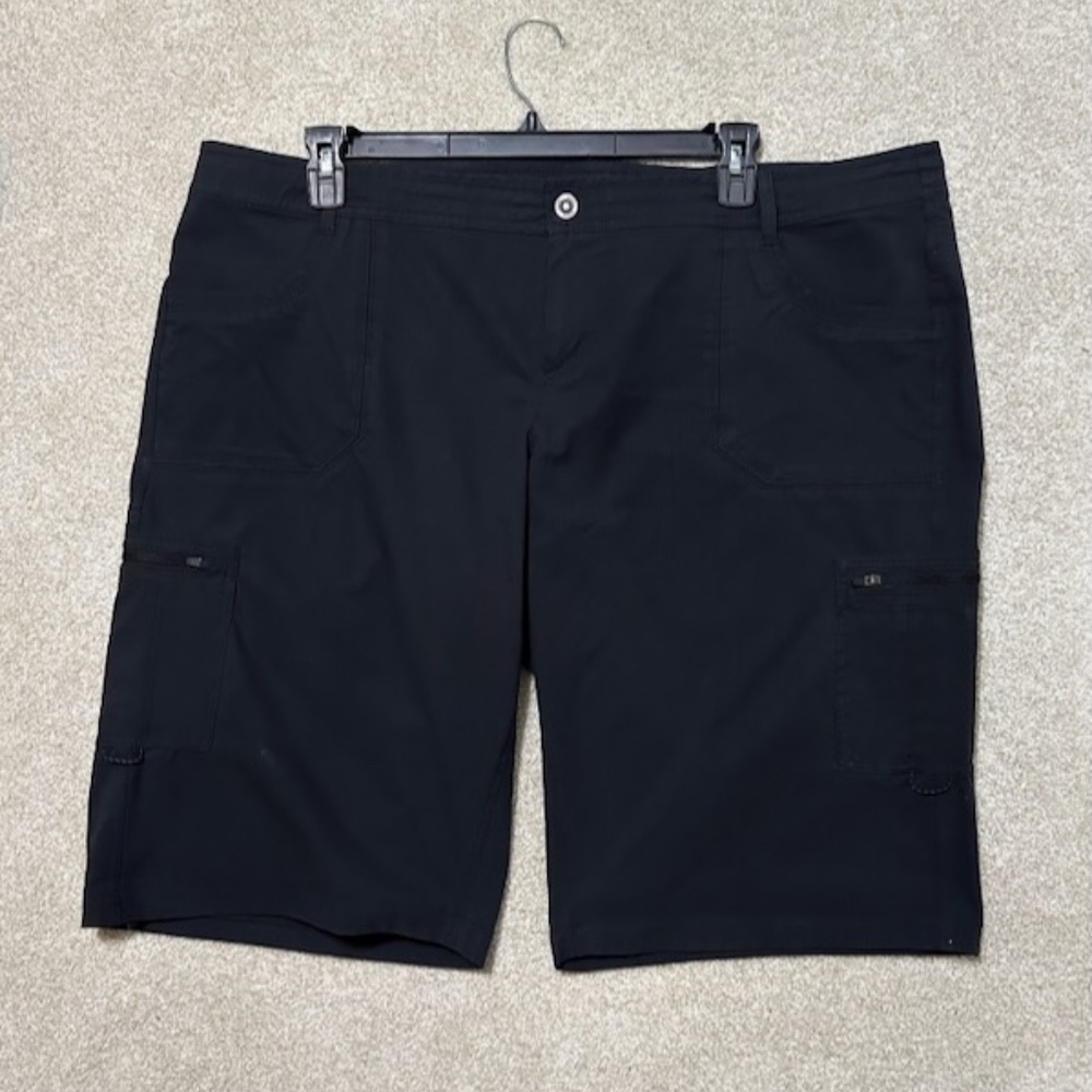 KUHL Horizon Roll Tab Hiking Outdoor Quick Dry Shorts Black Size 22W Inseam 13"